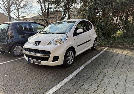 Peugeot 107 70 Filou