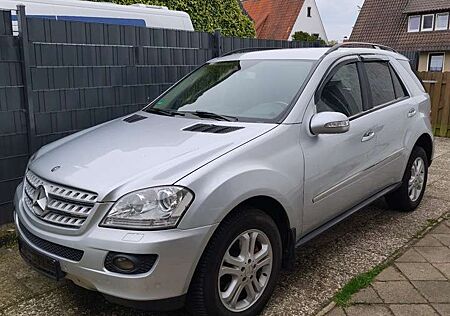 Mercedes-Benz ML 320 CDI 4Matic 7G-TRONIC DPF