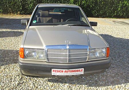 Mercedes-Benz 190 E