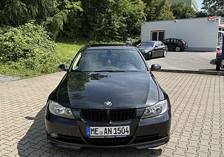 BMW 320i 320 Aut.