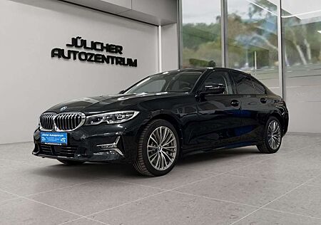 BMW 330 i xDrive Luxury Line Autom., Deutsches Frzg.
