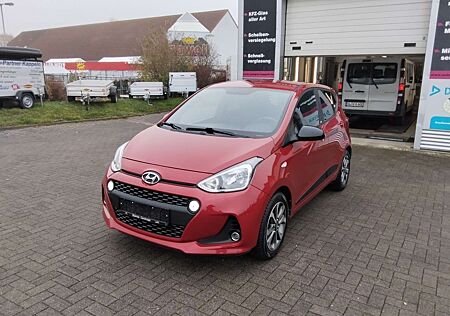 Hyundai i10 Passion +/SHZG/PDC/Tempom./MFL/LED/BT/BC
