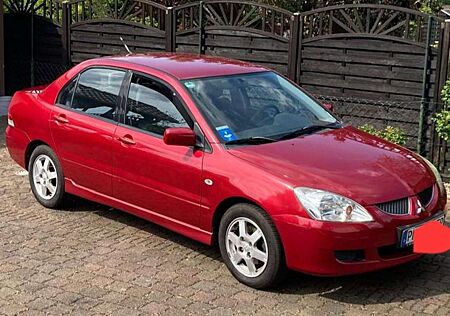 Mitsubishi Lancer 1.6 Comfort