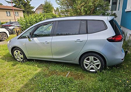 Opel Zafira Tourer Edition