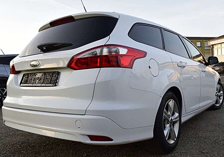 Ford Focus Ambiente/ALLWETTER/ALU/KLIMA/TÜV+INSPEKTION NEU