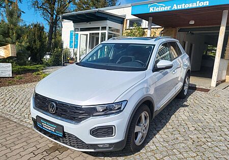 VW T-Roc Volkswagen 2,0 TDI Sport DSG/ Panorama/LED/ACC/Beats/