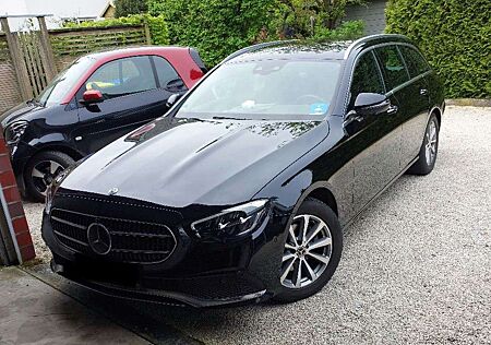 Mercedes-Benz E 220 T-Mildhybrid-Diesel Avantgarde NP 72200,- Euro