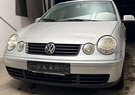 VW Polo Volkswagen 9N