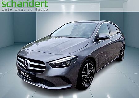 Mercedes-Benz 220 B 4Matic LED Navi Pano AHK Klimaautomatik