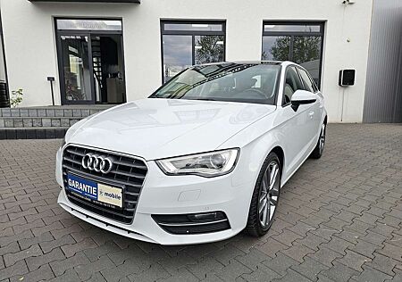 Audi A3 1.4 TFSI Sportback PANO. NAVI XENON 1.Hand