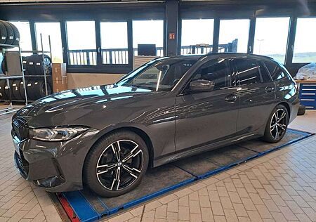 BMW 320 d xDrive Touring M Sport AHK|ACC|Standheiz|NP73600