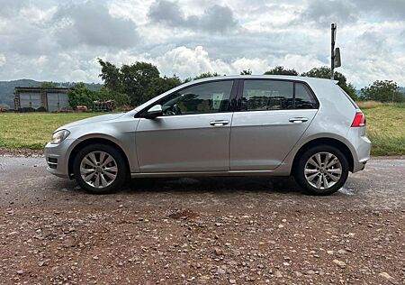 VW Golf Volkswagen Trendline BMT