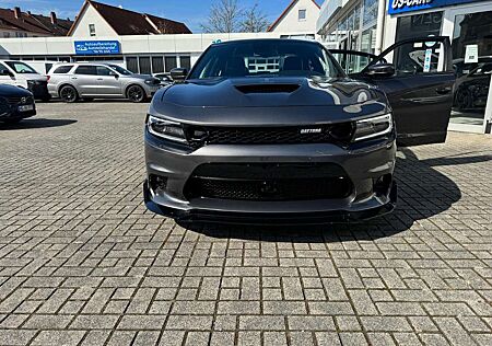 Dodge Charger 5.7 R/T DAYTONA Optik V8 Voll