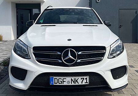 Mercedes-Benz GLE 350 4Matic AMG Line* 9G,4xKlima,Night-P.Kamera360,LED