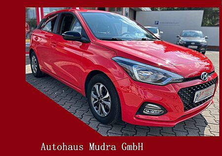 Hyundai i20 blue 1.0 T-GDI DCT YES!
