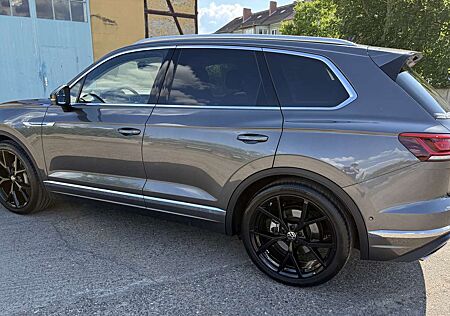 VW Touareg Volkswagen 3.0 V6 TDI 4Motion DPF Automatik