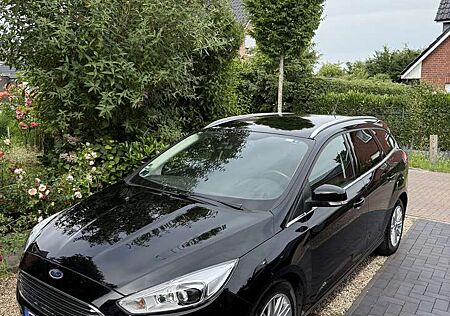 Ford Focus Turnier 1.5 TDCi DPF Start-Stopp-System Aut. Titan