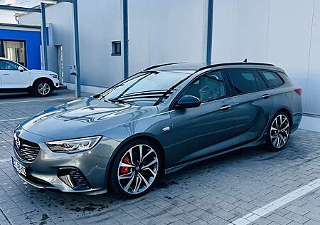 Opel Insignia Sports Tourer 2.0 BiTurbo Diesel 4x4 Aut GSI