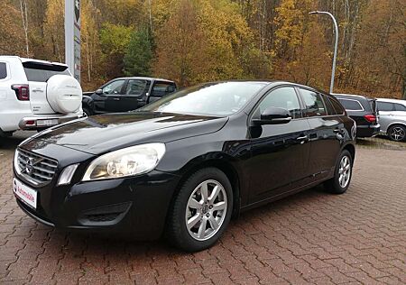 Volvo V60 *1.6*SHZ*Temp*AHK*Klimaauto*Navi*Bluetooth