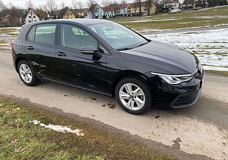 VW Golf Volkswagen Life. LED Xenon. Navi. Camera. DAB. Klimatronic