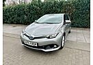 Toyota Auris Hybrid Edition-S-1.HAND-8XBEREIFT-AHK-SZH-AUTOMAT.