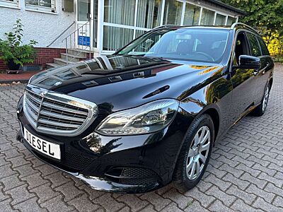 Mercedes-Benz E 220 E T-Modell E 220 CDI BlueEfficiency