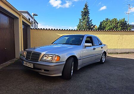 Mercedes-Benz C 230 Kompressor Esprit