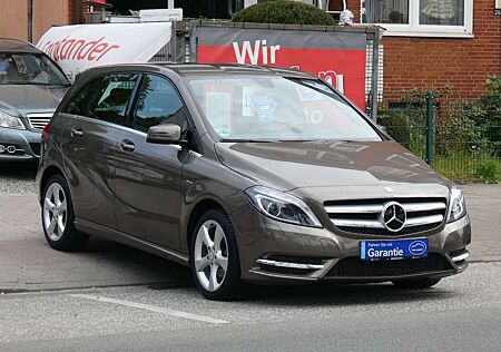 Mercedes-Benz B 200 BlueEfficiency 7G-DCT 1.Hand "TÜV NEU"