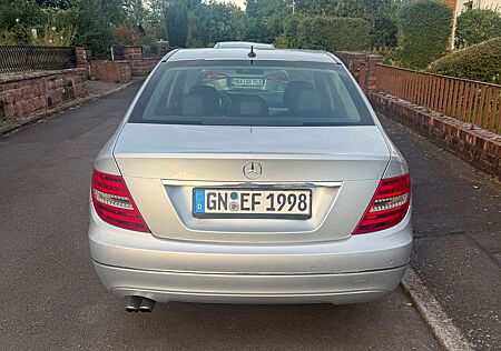 Mercedes-Benz C 200 C-Klasse Diesel CDI Automatik BlueEFFI. Avantgarde