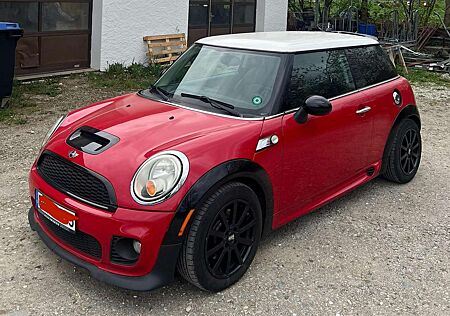 Mini Cooper S Jcw 84.700 km 184 ps