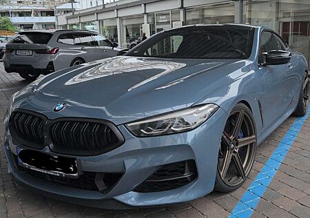 BMW M850i M850 xDrive