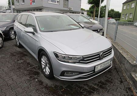 VW Passat Variant Volkswagen Business 2.0 TDI DSG NAVI AHK KAMERA LED ACC ALU APS SITZH