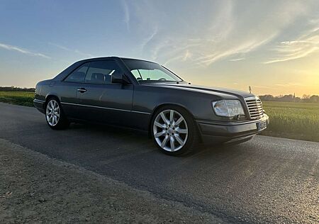 Mercedes-Benz E 320 C124 Gasanlage (Prins)