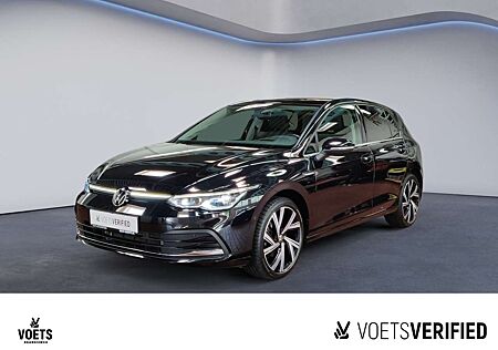 VW Golf Volkswagen VIII Style 2.0 TDI DSG AHK+HuD+RewrView