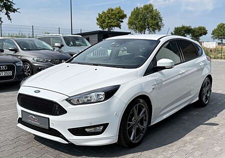 Ford Focus Lim. 1.0 Eco Boost ST-Line