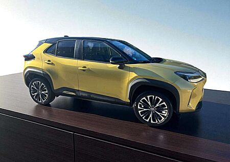 Toyota Yaris Cross Hybrid AWD-i Adventure