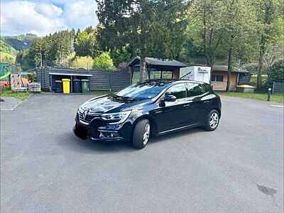 Renault Megane Megane TCe 140 GPF EDC LIMITED