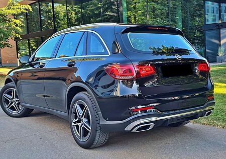 Mercedes-Benz GLC 220 d 4Matic 9G-TRONIC AMG Line