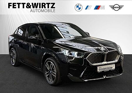 BMW iX2 xDrive30 M Sport|Pano|Head-Up|Harman/Kardon