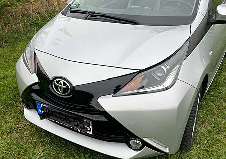 Toyota Aygo x