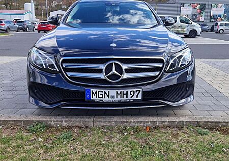 Mercedes-Benz E 350 d 9G-TRONIC