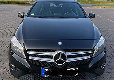 Mercedes-Benz A 180 A-Klasse (BlueEFFICIENCY) Urban