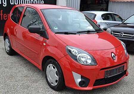 Renault Twingo YAHOO! Guter Zustand Winter + Sommerreifen