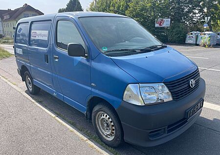 Toyota Hiace D-4D D-4D