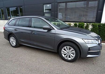 Skoda Octavia Combi 1.5 eTSI DSG Selection AHK BFS Kam