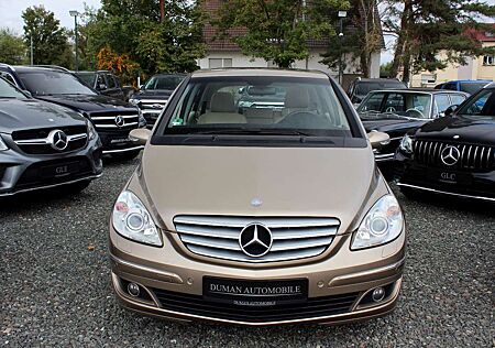 Mercedes-Benz B 170 Automatik **PANO LEDER S-HEIZUNG AHK PDC**