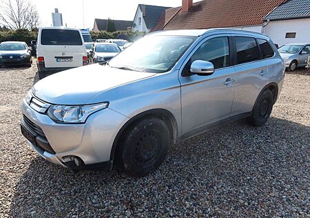 Mitsubishi Outlander Diamant Edition 4WD