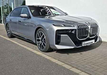 BMW 740 d xDrive M Sportpaket*Standhzg*Sky-Lounge*B&W