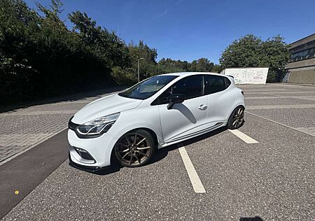 Renault Clio IV RS