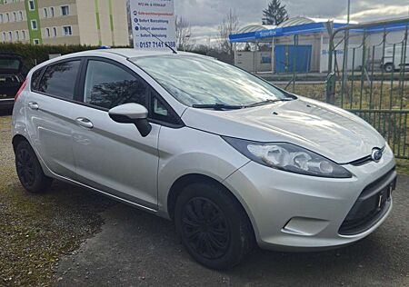Ford Fiesta Trend *neue TÜV*